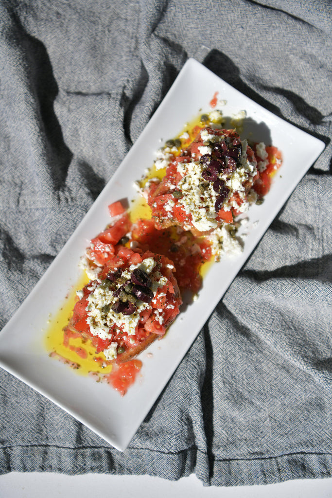 Dakos (Greek Bruschetta) – Fancy Peasant