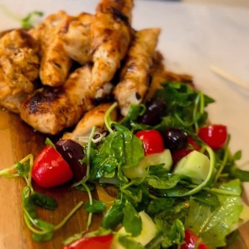 Ten Minute Greek Olive Oil Skillet Chicken with Simple Greek Greens
&ndash; Fancy Peasant