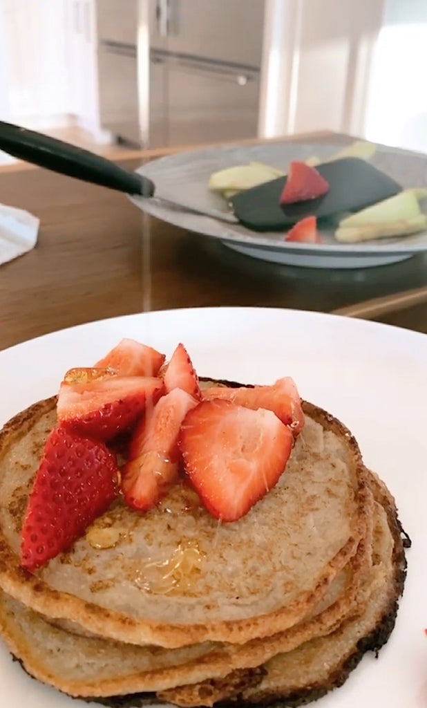 Vegan Banana Pancakes – Fancy Peasant